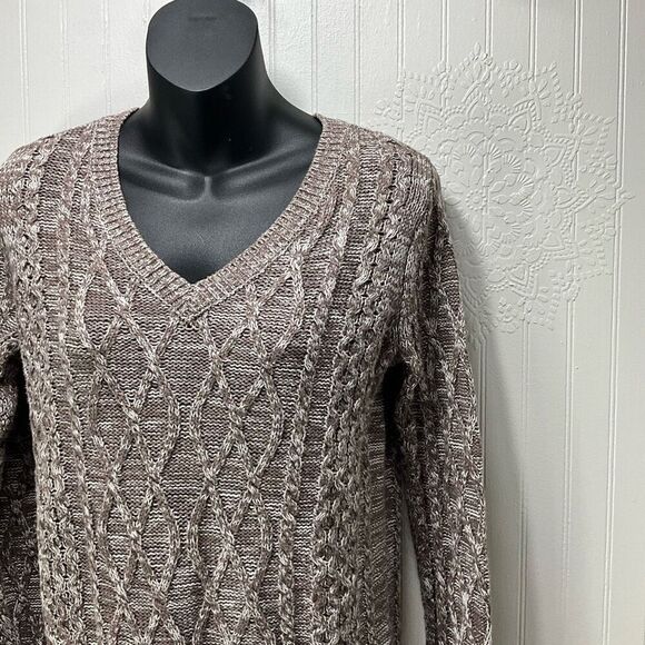 PRESWICK & MOORE Cable Knit Sweater - Picture 2 of 4